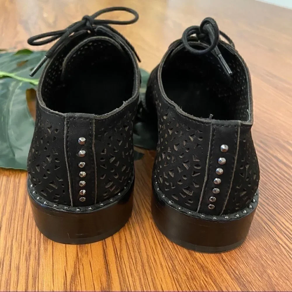 NEW Vince Camuto Lesta Perforated Derby Oxfords